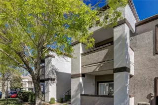 Photo #1: 2343137 Listing