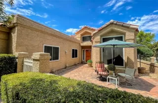 Photo #1: 2343195 Listing 