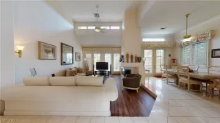 Photo #2: 2343195 Listing 