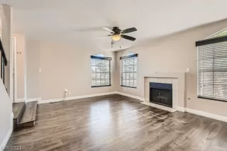 Photo #5: 2343200 Listing