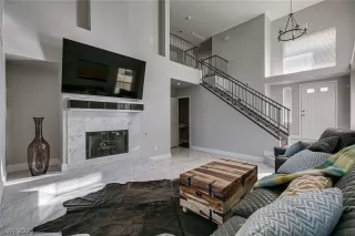 Photo #4: 2343208 Listing 