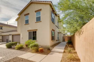 Photo #1: 2343217 Listing