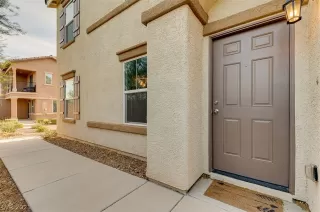 Photo #2: 2343217 Listing