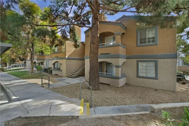 MLS: 2343323 Condo For Sale