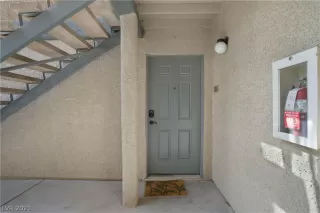 Photo #1: 2343323 Listing