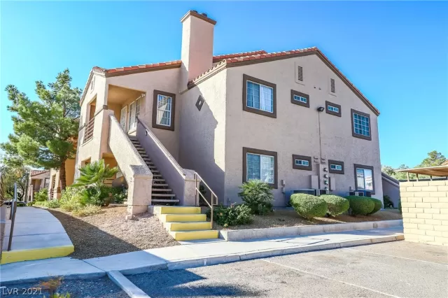 MLS: 2343340 Condo For Sale