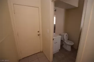 Photo #5: 2343409 Listing 