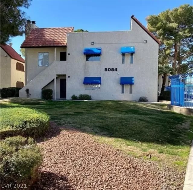 MLS: 2343421 Condo For Sale