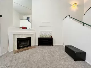 Photo #3: 2343464 Listing 