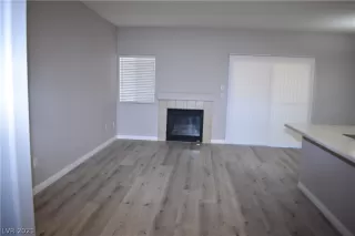 Photo #4: 2343473 Listing 