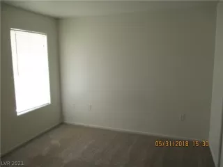 Photo #3: 2343488 Listing 