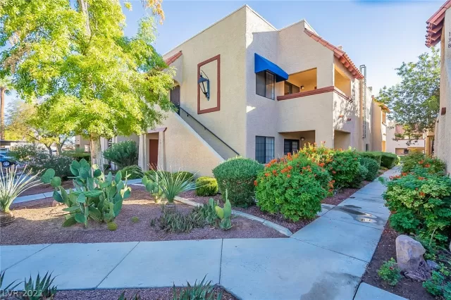 MLS: 2343530 Condo For Sale