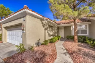 Photo #3: 2343573 Listing 