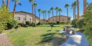 Photo #1: 2343605 Listing