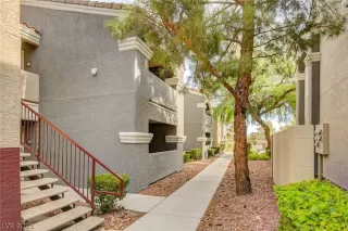 Photo #1: 2343619 Listing 