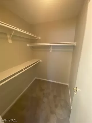 Photo #5: 2343640 Listing 