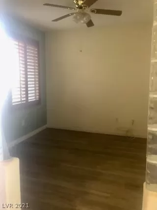 Photo #3: 2343647 Listing 