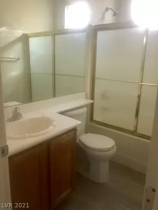 Photo #5: 2343647 Listing 
