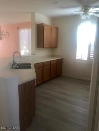 Photo #6: 2343647 Listing 