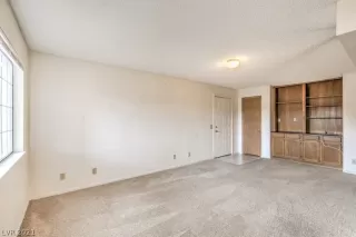 Photo #6: 2343648 Listing