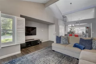 Photo #1: 2343649 Listing