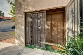 Photo #1: 2343694 Listing 