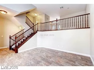 Photo #3: 2343699 Listing 