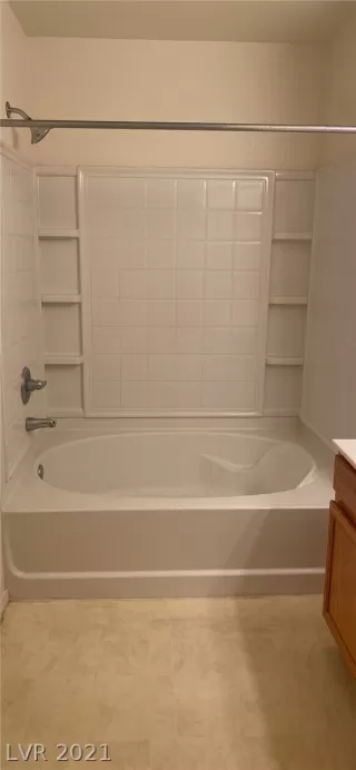 Photo #1: 2343720 Listing 