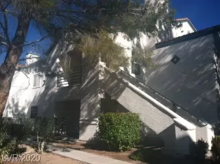 Photo #1: 2343754 Listing 