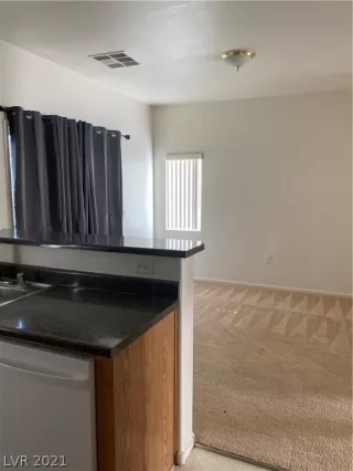 Photo #3: 2343846 Listing 