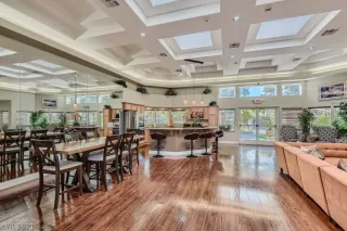 Photo #1: 2343852 Listing