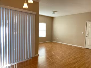 Photo #2: 2343854 Listing