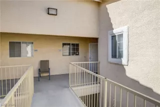 Photo #2: 2343918 Listing