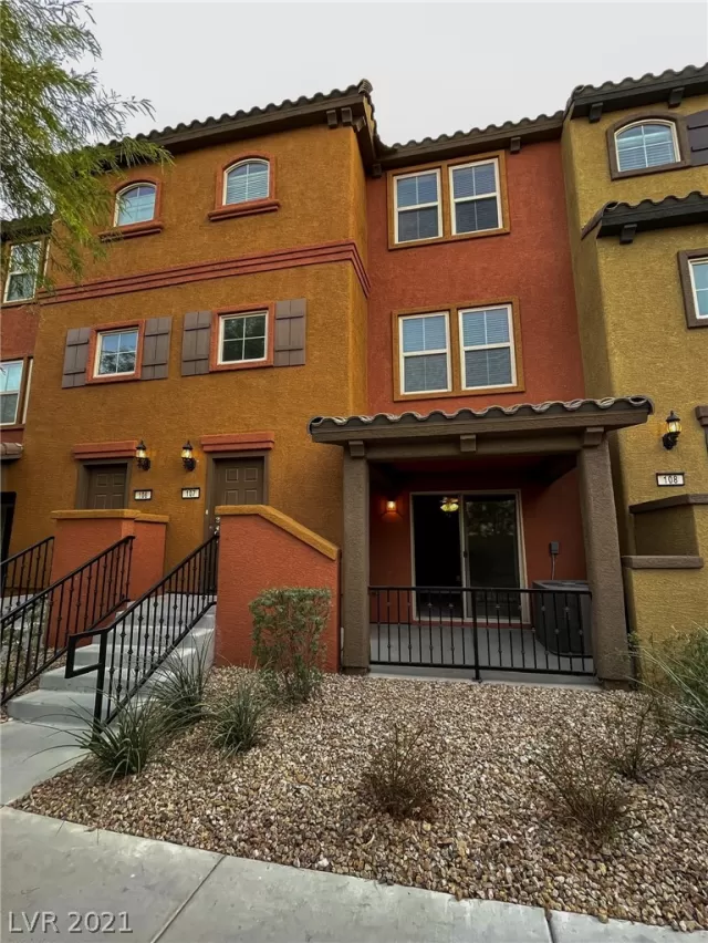 MLS: 2343941 Condo For Sale