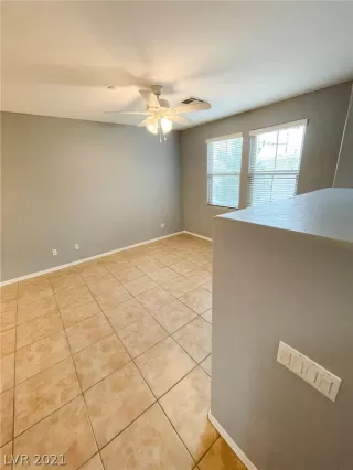 Photo #3: 2343941 Listing 