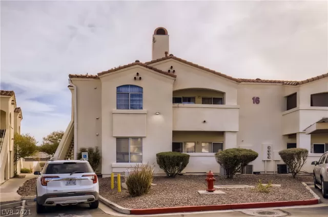 MLS: 2343958 Condo For Sale