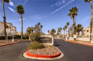 Photo #1: 2343958 Listing 