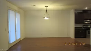 Photo #2: 2343961 Listing 