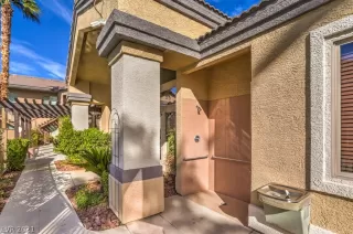 Photo #2: 2344010 Listing