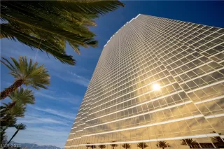 Photo #1: 2344039 Listing