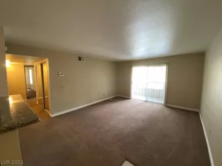 Photo #1: 2344055 Listing 