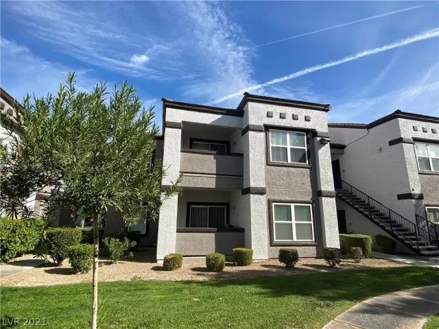 MLS: 2344058 Condo For Sale