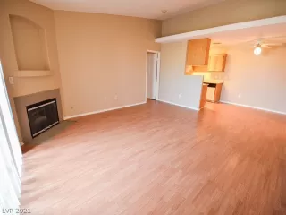 Photo #6: 2344070 Listing 