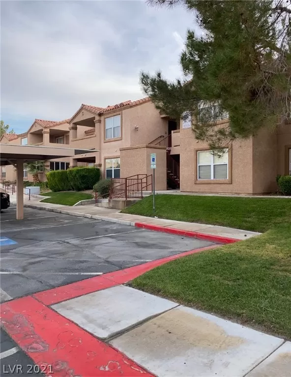 MLS: 2344085 Condo For Sale