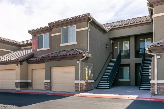 MLS: 2344106 Condo For Sale