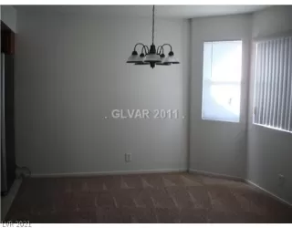 Photo #3: 2344134 Listing