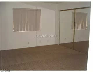 Photo #4: 2344134 Listing