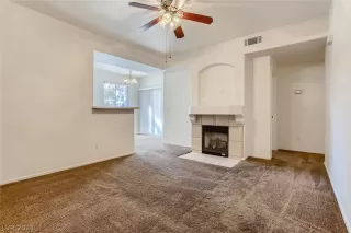 Photo #3: 2344140 Listing