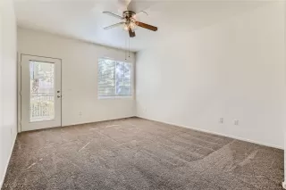 Photo #6: 2344140 Listing