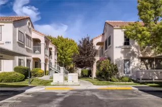 Photo #2: 2344171 Listing 